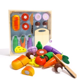 Žaislinė medinės pjaustomos daržovės dėžutėje 20 vnt. | Tooky TKI015
